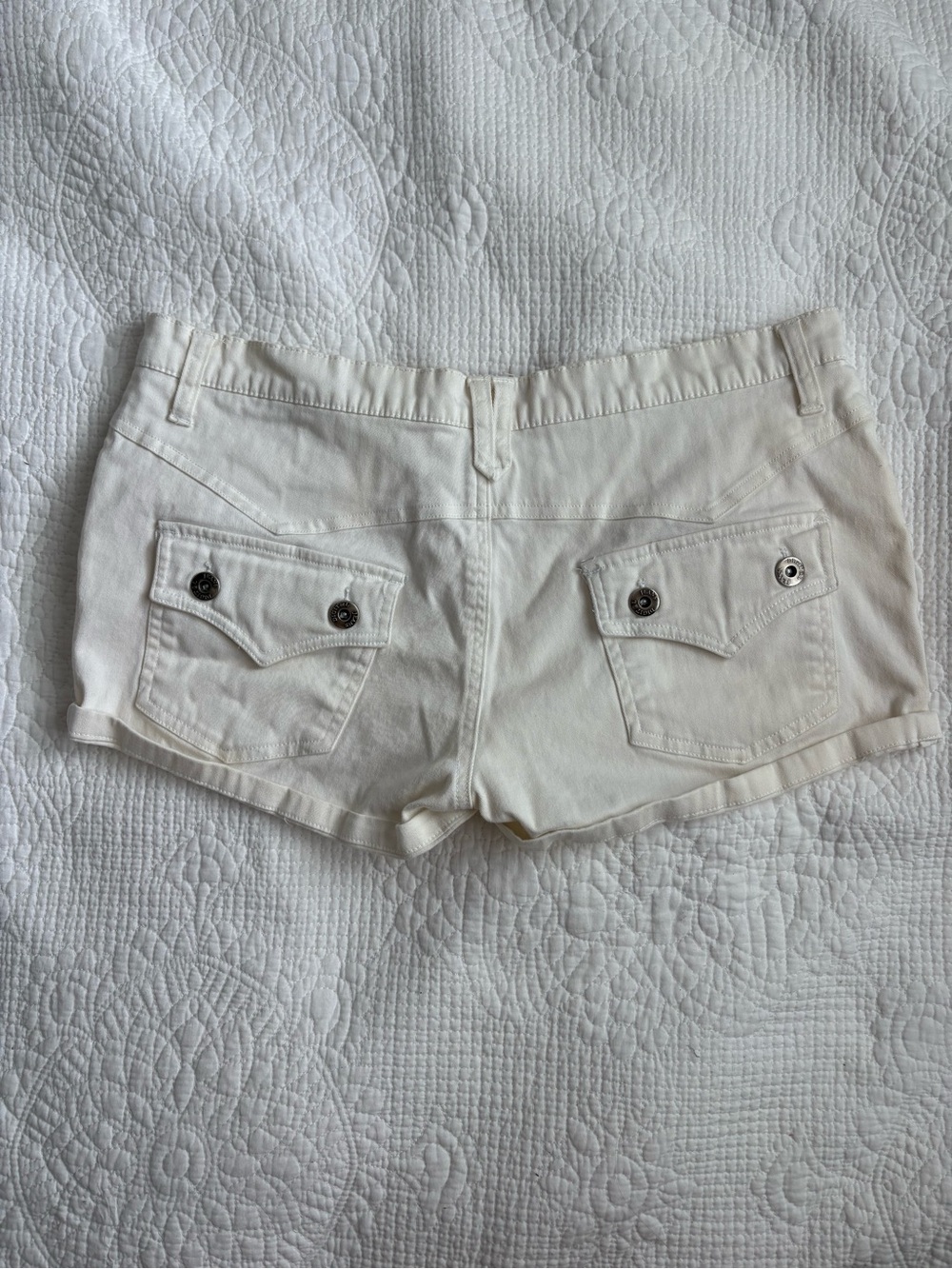 Vintage 2000s Digital White Lowrise Cargo Mini Shorts
